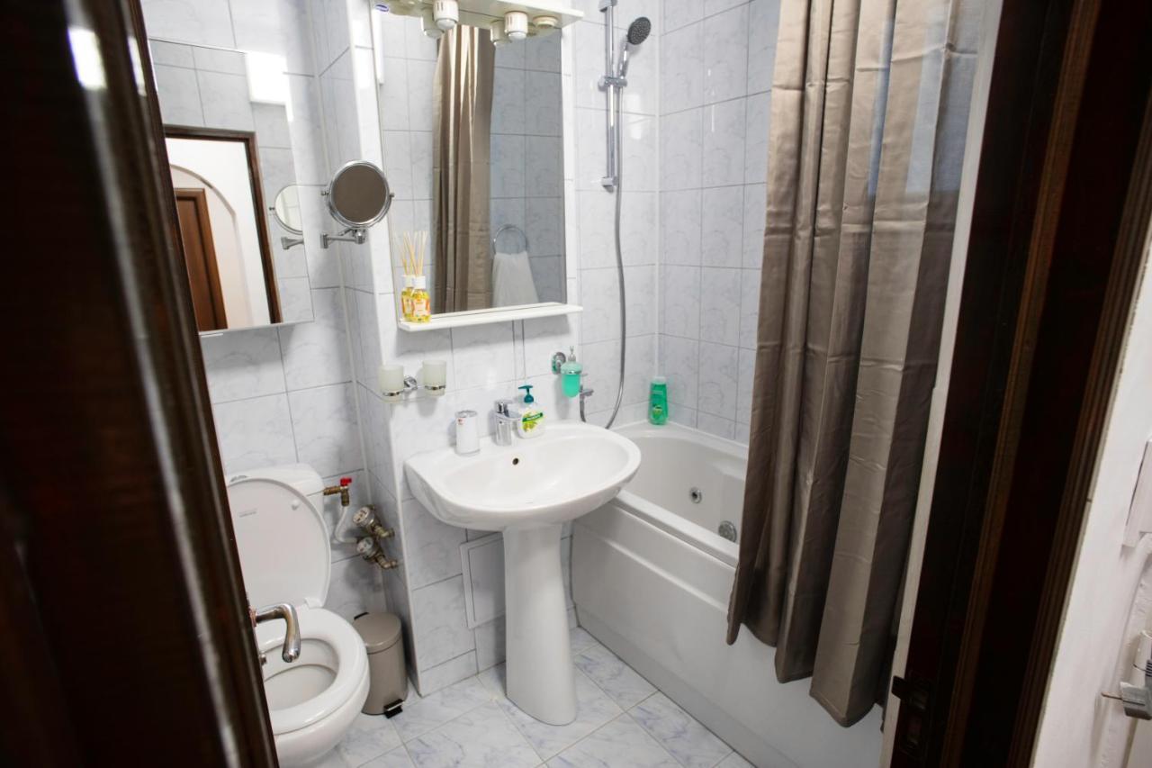White Glamour Buzău Dış mekan fotoğraf