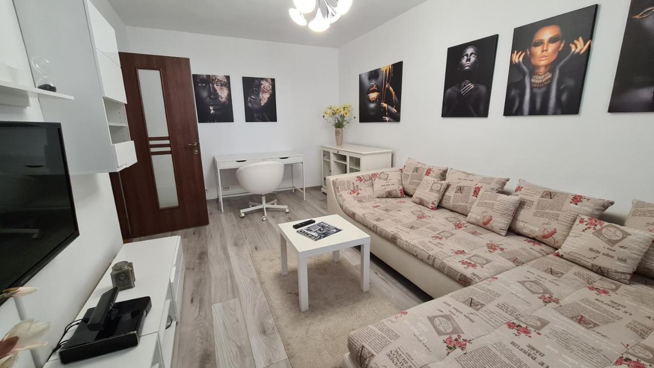White Glamour Buzău Dış mekan fotoğraf