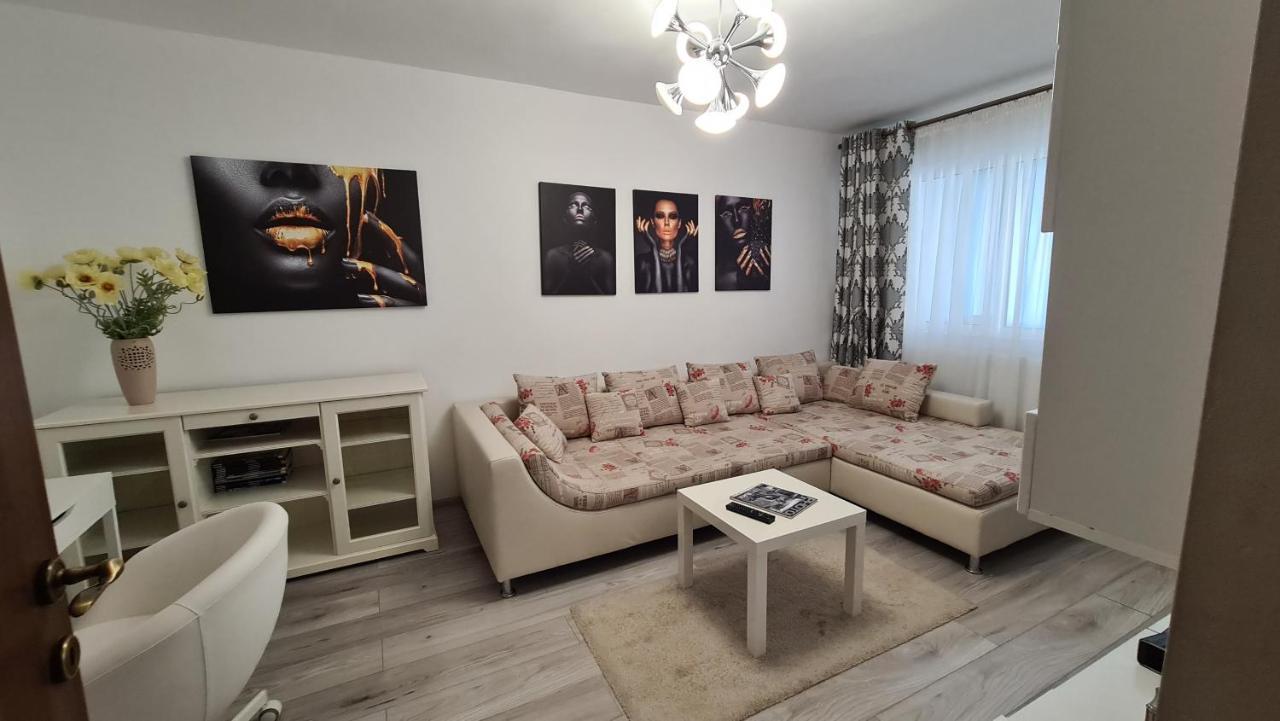 White Glamour Buzău Dış mekan fotoğraf